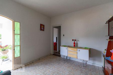 Casa à venda com 200m², 6 quartos e 4 vagasSala