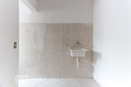 Casa para alugar com 20m², 1 quarto e sem vagaÁrea de Serviço