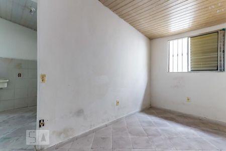 Quarto de casa para alugar com 1 quarto, 25m² em Vila Germinal, São Paulo