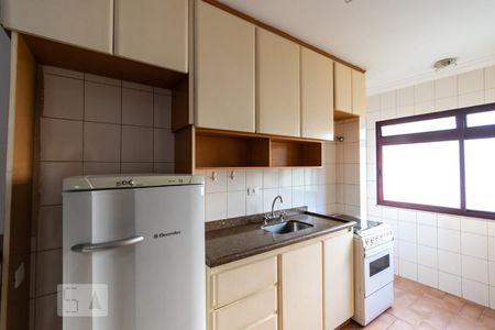 Apartamento para alugar com 60m², 2 quartos e 2 vagasCozinha