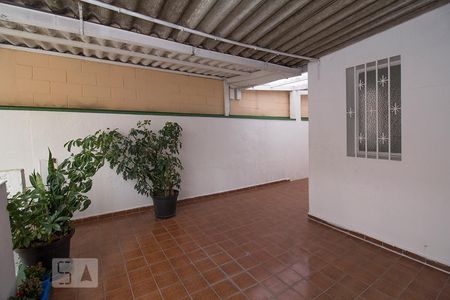 Casa à venda com 200m², 1 quarto e 1 vagaÁrea Externa - Fundos