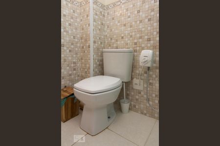 Detalhe Banheiro Corredor de apartamento para alugar com 2 quartos, 72m² em Bom Retiro, São Paulo