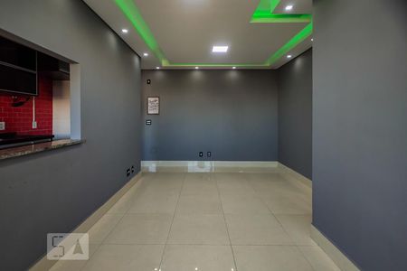 Sala de apartamento para alugar com 2 quartos, 50m² em Jaguaribe, Osasco