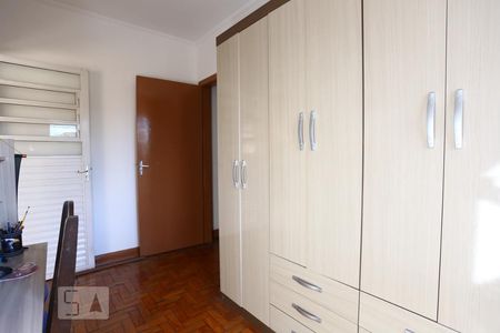 Quarto 1 de casa à venda com 4 quartos, 200m² em Jardim das Flores, Osasco