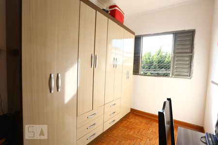 Quarto 1 de casa à venda com 4 quartos, 200m² em Jardim das Flores, Osasco