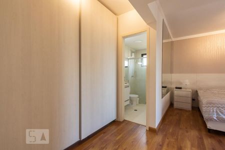 Apartamento para alugar com 112m², 3 quartos e 1 vaga Apartamento para alugar com 112m², 3 quartos e 1 vagaSuíte
