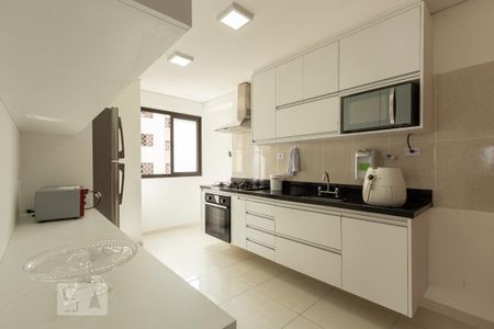 Apartamento para alugar com 112m², 3 quartos e 1 vaga Apartamento para alugar com 112m², 3 quartos e 1 vagaCozinha