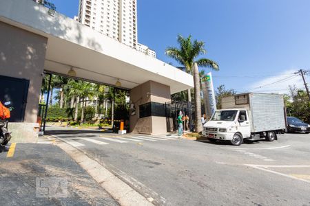 Apartamento para alugar com 112m², 3 quartos e 1 vaga Apartamento para alugar com 112m², 3 quartos e 1 vagaFachada