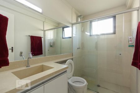 Apartamento para alugar com 112m², 3 quartos e 1 vaga Apartamento para alugar com 112m², 3 quartos e 1 vagaBanheiro da Suíte