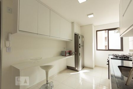 Apartamento para alugar com 112m², 3 quartos e 1 vaga Apartamento para alugar com 112m², 3 quartos e 1 vagaCozinha