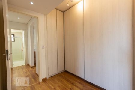 Apartamento para alugar com 112m², 3 quartos e 1 vaga Apartamento para alugar com 112m², 3 quartos e 1 vagaSuíte