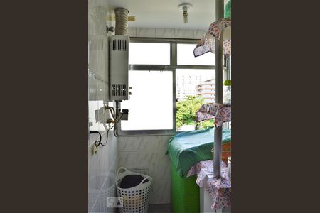 Apartamento à venda com 67m², 3 quartos e 1 vagaÁrea de Serviço