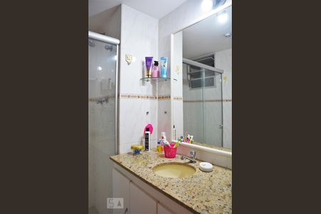 Apartamento à venda com 67m², 3 quartos e 1 vagaBanheiro da Suíte