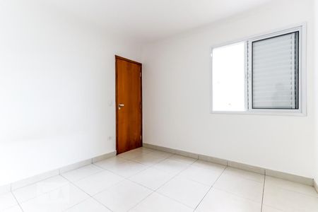 Quarto 2 de apartamento para alugar com 2 quartos, 45m² em Vila Nova Mazzei, São Paulo