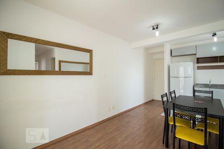 Apartamento para alugar com 65m², 3 quartos e 1 vagaSala