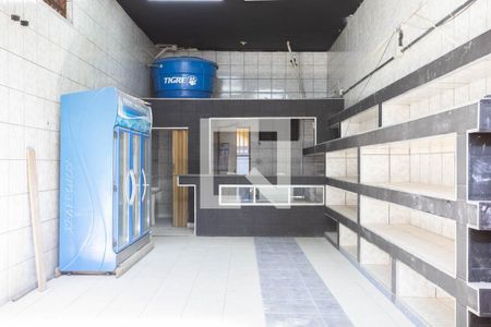 Casa à venda com 343m², 2 quartos e 4 vagas Casa à venda com 343m², 2 quartos e 4 vagasÁrea Externa