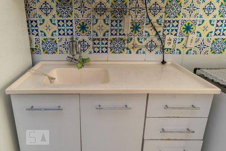 Apartamento para alugar com 52m², 3 quartos e 1 vagaCozinha - Armários