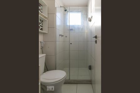 Apartamento para alugar com 52m², 3 quartos e 1 vagaBanheiro - Box de vidro