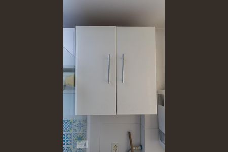 Apartamento para alugar com 52m², 3 quartos e 1 vagaÁrea de Serviço - Armário
