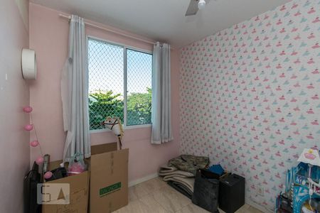 Quarto 1 de apartamento para alugar com 3 quartos, 52m² em Parada de Lucas, Rio de Janeiro
