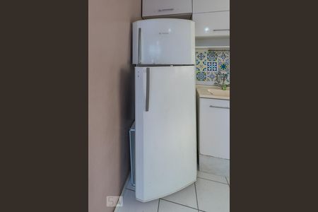 Apartamento para alugar com 52m², 3 quartos e 1 vagaCozinha - Geladeira