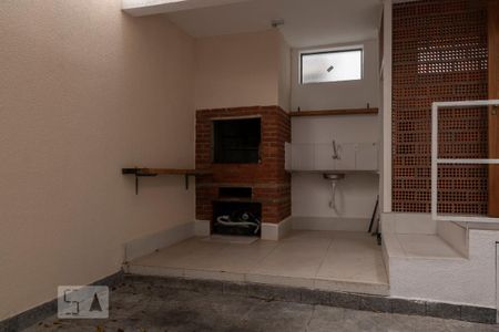 Casa para alugar com 80m², 2 quartos e 2 vagasChurrasqueira