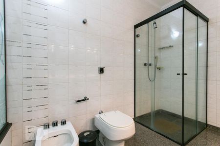 Casa para alugar com 600m², 3 quartos e 7 vagasBanheiro da Suíte