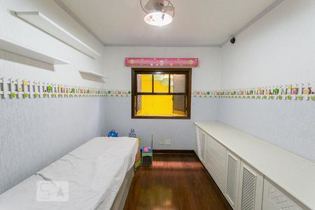 Casa para alugar com 600m², 3 quartos e 7 vagasQuarto 1
