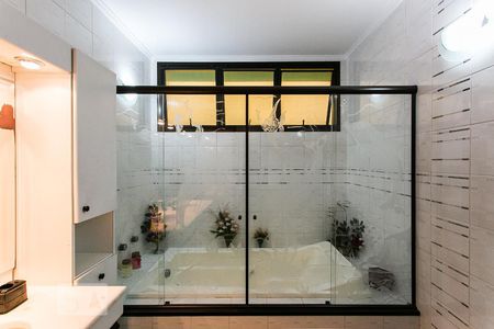 Casa para alugar com 600m², 3 quartos e 7 vagasBanheiro da Suíte