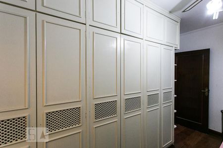 Casa para alugar com 600m², 3 quartos e 7 vagasQuarto 2