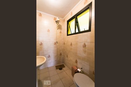 Casa para alugar com 600m², 3 quartos e 7 vagasBanheiro da Garagem