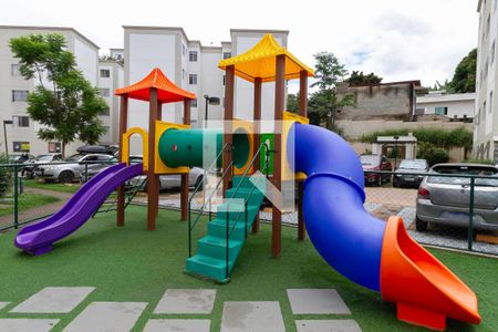 Apartamento para alugar com 46m², 2 quartos e 1 vaga Apartamento para alugar com 46m², 2 quartos e 1 vagaÁrea comum - Playground