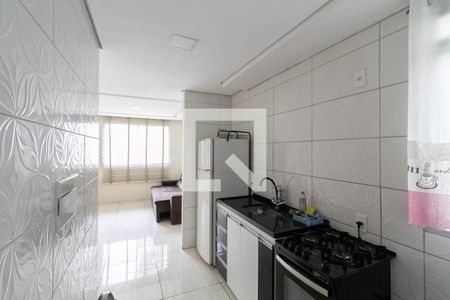 Apartamento para alugar com 46m², 2 quartos e 1 vaga Apartamento para alugar com 46m², 2 quartos e 1 vagaCozinha e Área de Serviço