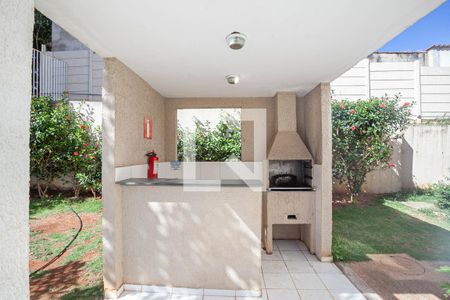 Apartamento para alugar com 46m², 2 quartos e 1 vaga Apartamento para alugar com 46m², 2 quartos e 1 vagaÁrea comum - Churrasqueira 2