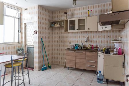 Apartamento à venda com 78m², 2 quartos e sem vaga Apartamento à venda com 78m², 2 quartos e sem vagaCozinha