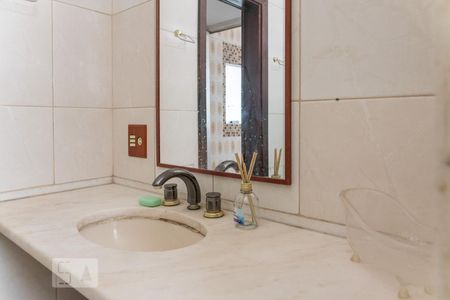 Apartamento à venda com 78m², 2 quartos e sem vaga Apartamento à venda com 78m², 2 quartos e sem vagaBanheiro - Pia