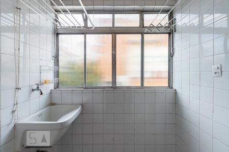 Apartamento para alugar com 76m², 2 quartos e 1 vagaArea de Serviço