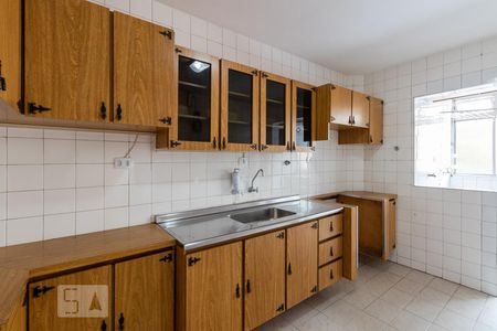 Apartamento para alugar com 76m², 2 quartos e 1 vagaCozinha