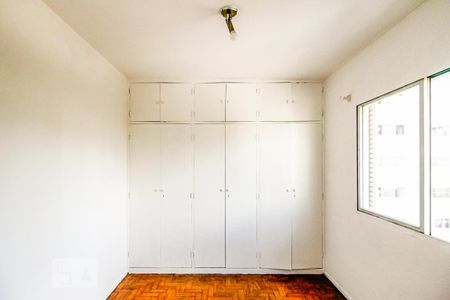Quarto 1 de apartamento para alugar com 2 quartos, 69m² em Cidade Monções, São Paulo
