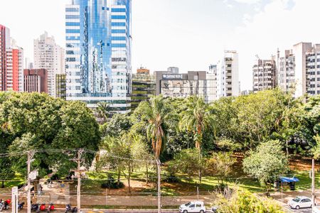 Vista Sala de apartamento para alugar com 2 quartos, 69m² em Cidade Monções, São Paulo