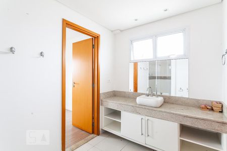 Apartamento à venda com 85m², 2 quartos e 2 vagasBanheiro Suíte 1