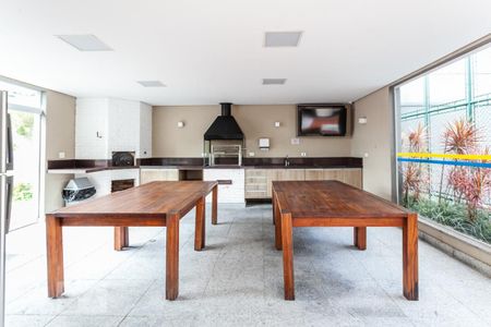 Apartamento à venda com 85m², 2 quartos e 2 vagasÁrea comum - Churrasqueira