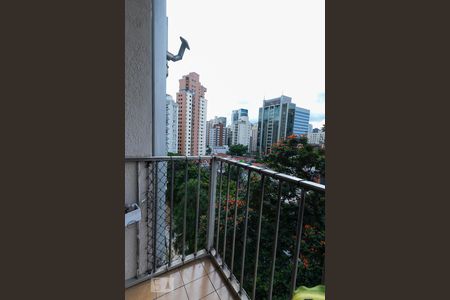 Sacada de apartamento à venda com 1 quarto, 60m² em Vila Olímpia, São Paulo