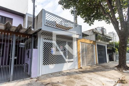 Fachada de casa para alugar com 2 quartos, 160m² em Lapa, São Paulo