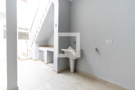 Área de Serviço de casa para alugar com 2 quartos, 160m² em Lapa, São Paulo