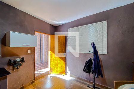 Quarto 2 de casa à venda com 4 quartos, 154m² em Vila Invernada, São Paulo