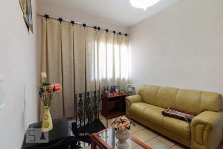 Sala (Casa01) de casa à venda com 3 quartos, 154m² em Vila Invernada, São Paulo