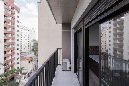 Varanda de kitnet/studio para alugar com 1 quarto, 30m² em Consolação, São Paulo