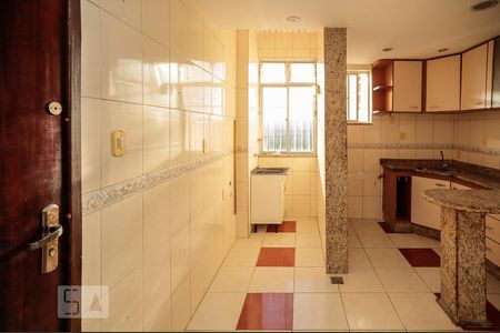 Apartamento à venda com 75m², 2 quartos e sem vagaCozinha