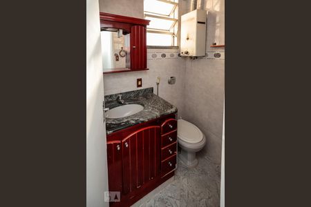 Apartamento à venda com 75m², 2 quartos e sem vagaBanheiro